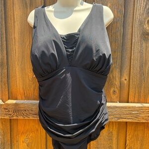 Lands' End Grecian SlenderSuit New Without Tags. Black One-Piece 20W
